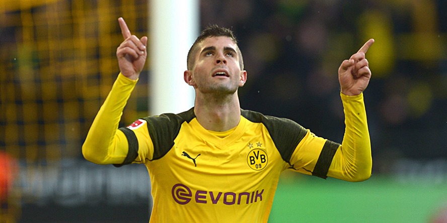 Transfergerüchte: Christian Pulisic vor Bundesliga-Rückkehr? Holt der FC Bayern einen Hernandez-Ersatz?